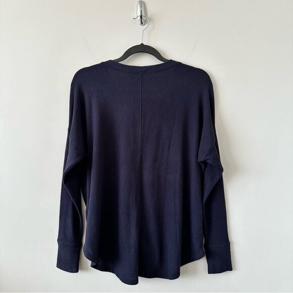 Nwt-Abercrombie & Fitch Super Soft Knot Front Navy Long Sleeve (Size:Small) - Picture 3 of 9